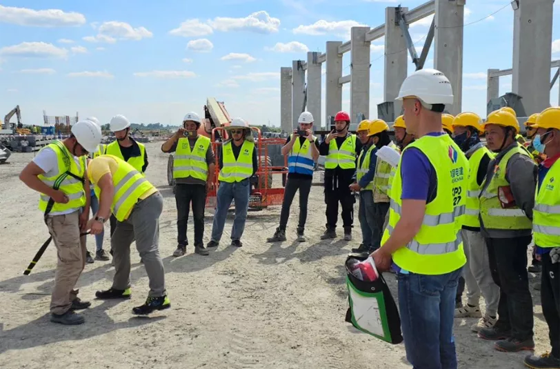 Lacuna on-site